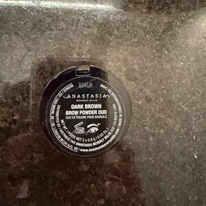 Anastasia Beverly Hills Dark Brown Brow Powder Duo